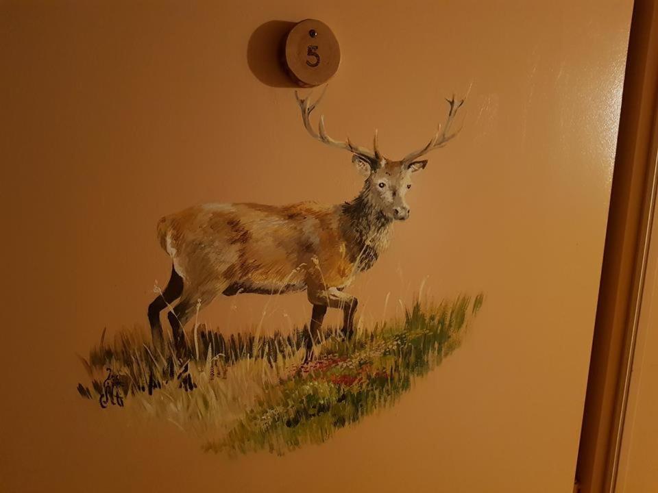 Auberge De L'Ours Vers L'Eglise Exteriör bild
